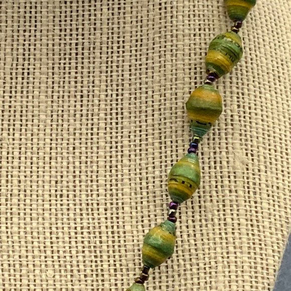 Green Yellow Rolled Paper Necklace Blue Purple Iridescent Seed Bead - Picture 6 of 8